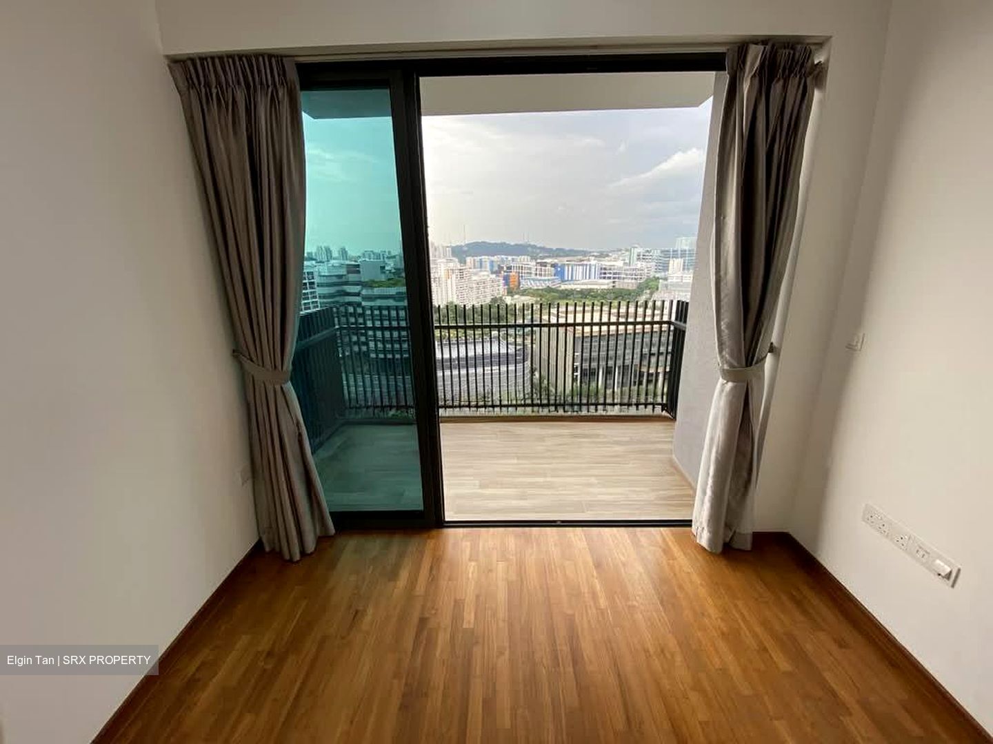 J Gateway (D22), Condominium #542638741